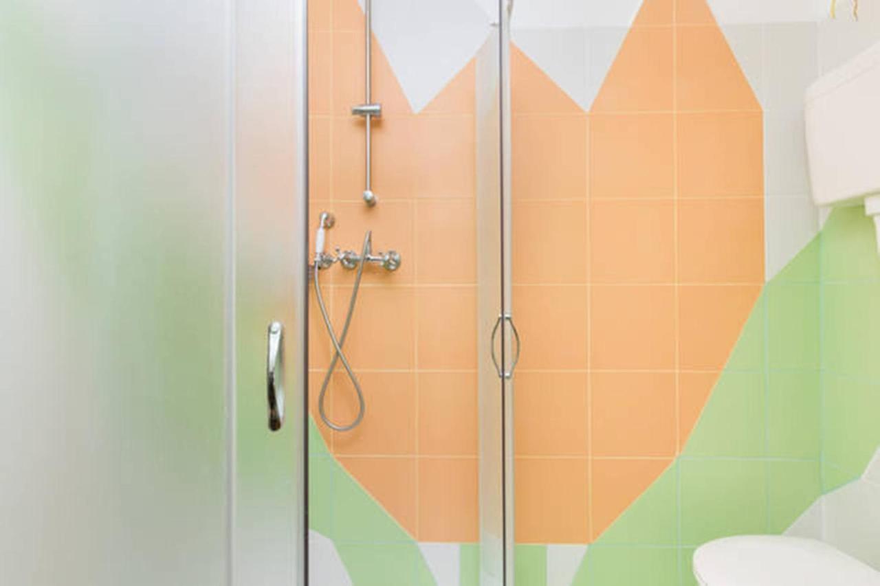 Studio Apartment Sretna Сплит Екстериор снимка