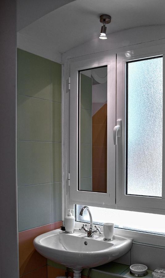Studio Apartment Sretna Сплит Екстериор снимка
